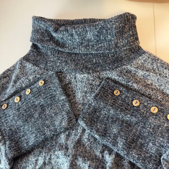 NWT Simple Suzanne Betro Button Detail Turtleneck Cape Tunic Size L Soft Casual - Picture 3 of 8